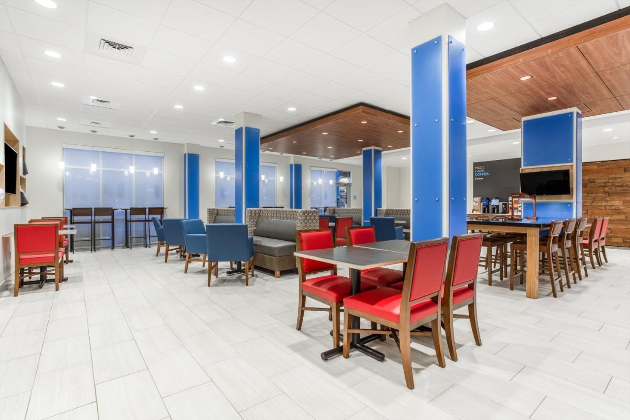 Holiday Inn Express & Suites - Ottawa By Ihg Eksteriør billede